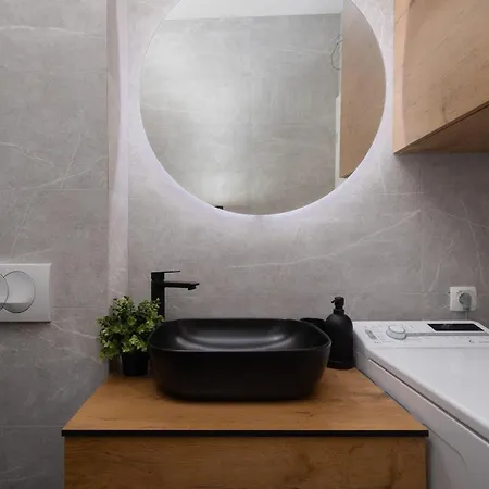 Apartment Krila Kastela